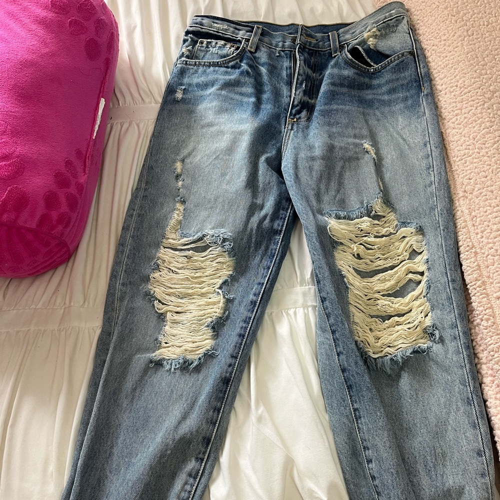 LF baggy jeans ripped never worn